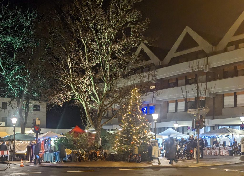 Weihnachtsmarkt-Szene